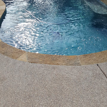 Custom Swimming Pools