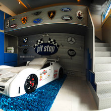 Kai bedroom