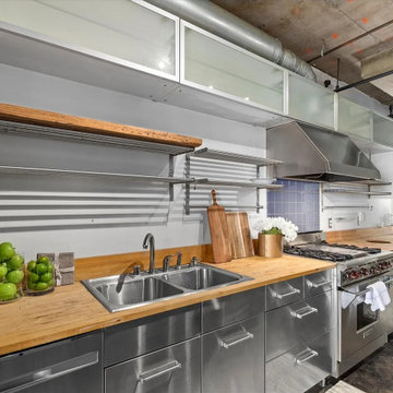 Loft Appartment Staging in Bellltown