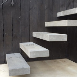 Better Exterior's Bluestone Graphite - Landscaping Stones And Pavers