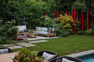 Example of a patio design in Los Angeles