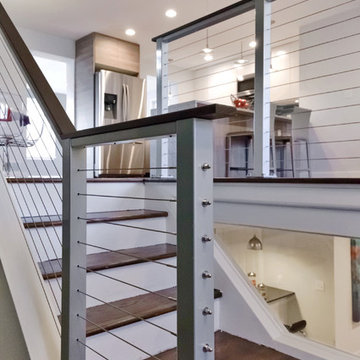 Alexandria, VA: Indoor Natural Aluminum Posts & Top Rail Support