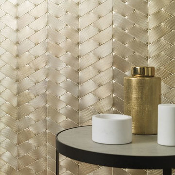 Gravity Aluminium Trace Gold