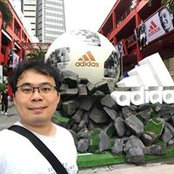 Shih-Yi Chou's photo