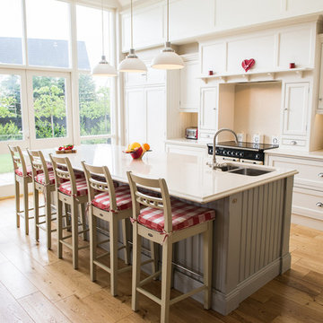 Hand painted in-frame kitchen