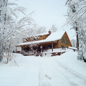 Maine Pine Log Homes