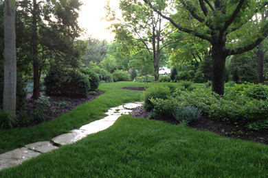 Lawn Care & Landscape Maintainance