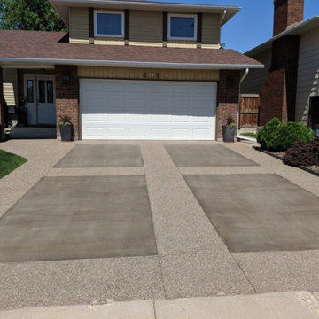 Concrete Driveway : Saratoga, CA