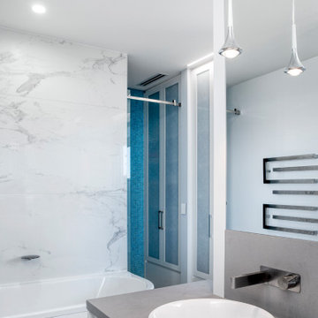 Contemporary Bathroom