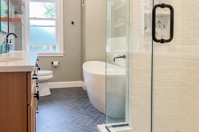 Inspiration for a modern bathroom remodel in Philadelphia