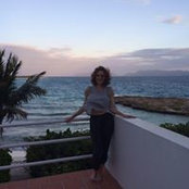 Monica Yavins foto