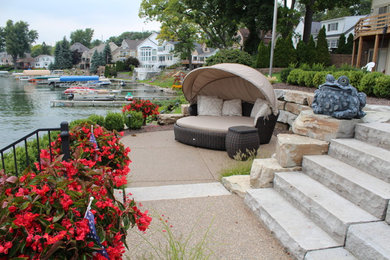 Inspiration for a contemporary patio remodel in Detroit