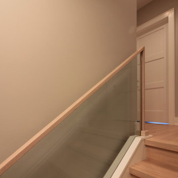 Project #60 | Contemporary Staircase with Frameless Glass