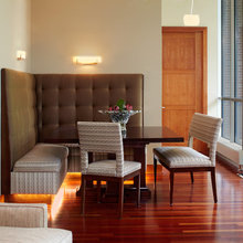 breakfast room