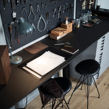Wire Bar Stool