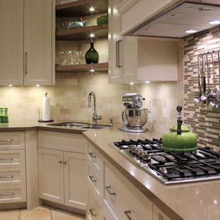 75 Beautiful U Shaped Kitchen With Limestone Backsplash Pictures