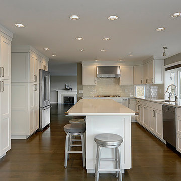 Large-Scale Renovation of Mid-Century View Home Bellevue, WA