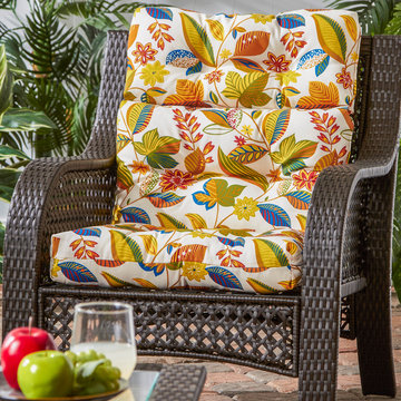 Wicker Woven Patio Chair with Floral Print Cushion