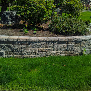 Retaining wall
