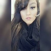 Yvette Hernández's photo