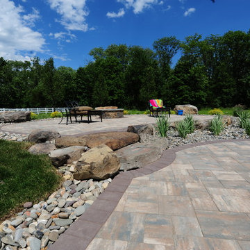 Major Leagues Wet-Edge Waterfall Pool