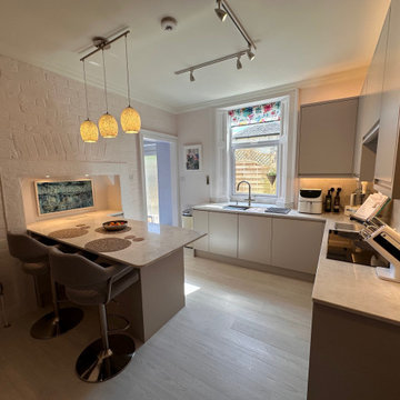 Contemporary Neutral Kitchen in Lanark
