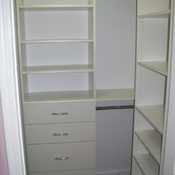 Walk-ins; Takoma Park, MD - Dresser Valets And Organizers