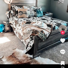 Kenzie's bedroom