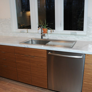 Figured Walnut sequential grain match with white uppers
