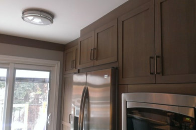 Inspiration for a contemporary home design remodel in Toronto