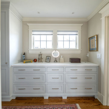 Beautiful Addition to Shingle-Style Home in Historic Chagrin Falls