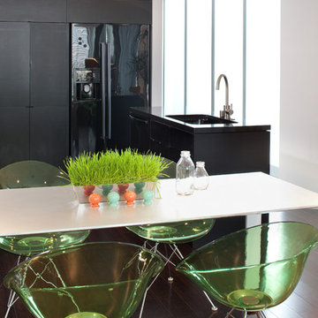 Modern Bachelor Pad