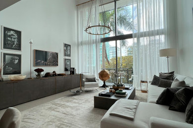 Example of a living room design in Miami