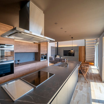 HouseK4