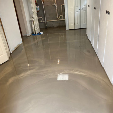 Level Floors using self-leveling concrete