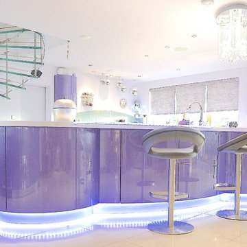 Pantone 18-3838 Ultra Violet.”