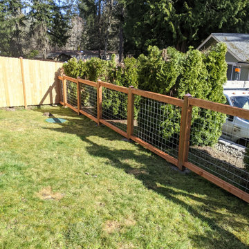 Hog Wire Fence Panels, Caps and Customer gate