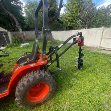 12in Auger on Kubota Tractor