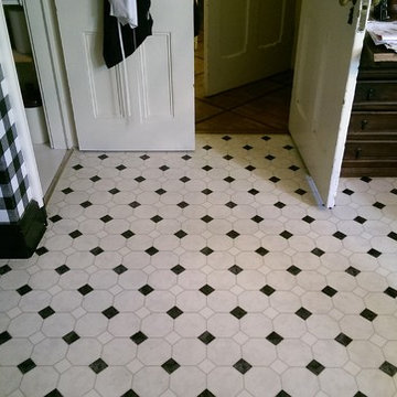ENGLEWOOD CUSTOMER REPLACES OUTDATED TILE IN KITCHEN AND BUTLER PANTRY