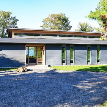 Floor to Ceiling Windows & Lake Views