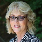 Laura Watts's photo