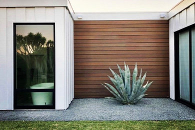 Contemporary exterior home idea in Orange County