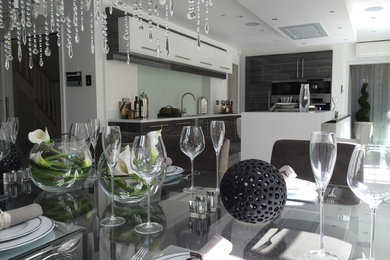 Photo of a contemporary kitchen in Surrey.