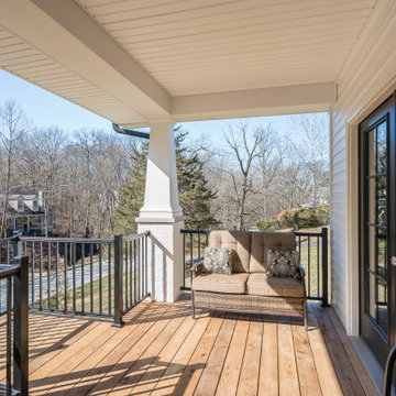 Beautiful Reversed Build in Glendale, MO