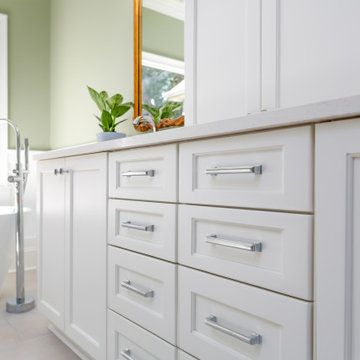 CUSTOM VANITY