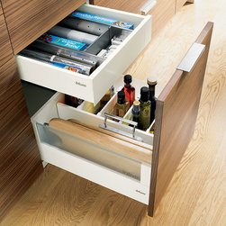Blum ORGA-LINE for bottles and cutting boards - Kitchen Drawer Organisation - Cabinet & Drawer Organisers