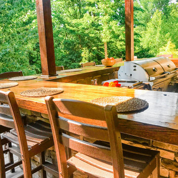 Wonderful Wood Counter Tops and Grill
