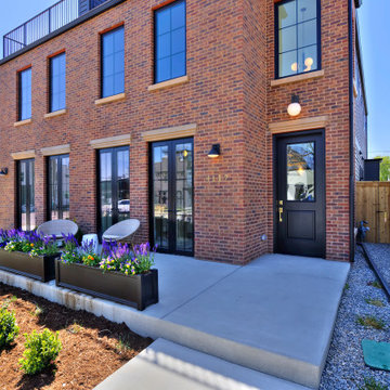 Sunnyside Duplex