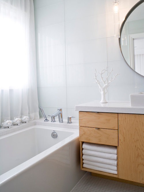 Azzura Bathroom Design Ideas, Remodels & Photos