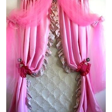 Kids Drapery / Bedding and Decor